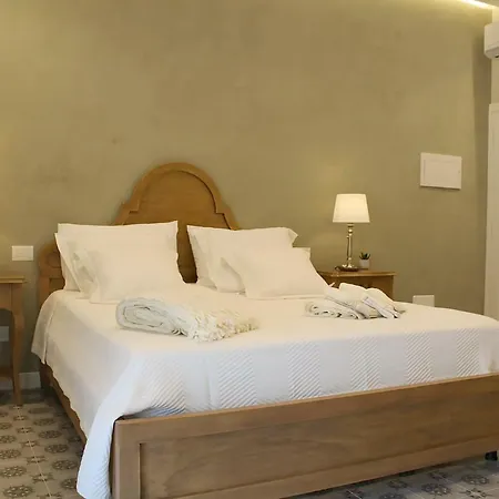 Estlevante Vieste