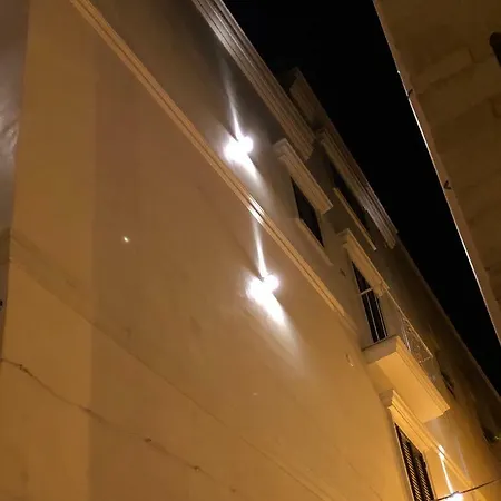 Estlevante 2*